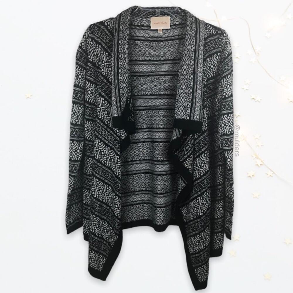 Under Skies Lagenlook Black & White Striped Ornate Layering Waterfall Cardigan